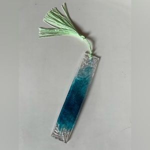 Resin bookmark